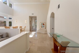 4530 Caminito San Sebastian in Del Mar, CA - Building Photo - Building Photo