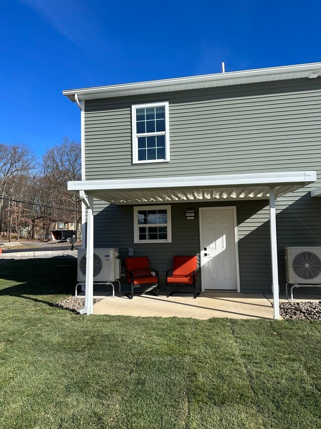4285 Hollywood Blvd, Unit 1 in Hazle Township, PA - Building Photo - Building Photo