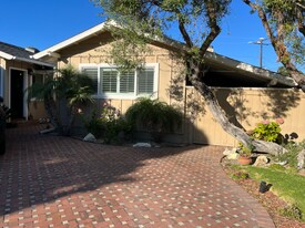 6051 Flambeau Rd in Rancho Palos Verdes, CA - Building Photo