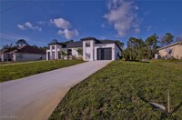 5028 Locke Ln in Lehigh Acres, FL - Building Photo - Building Photo