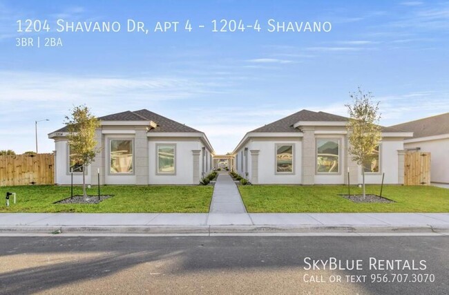 1204 Shavano Dr in Edinburg, TX - Building Photo - Building Photo