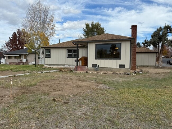 608 NW Canyon Dr in Redmond, OR - Building Photo - Building Photo