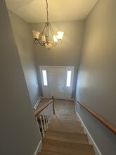 36 Taylor St in Amherst, MA - Foto de edificio - Building Photo