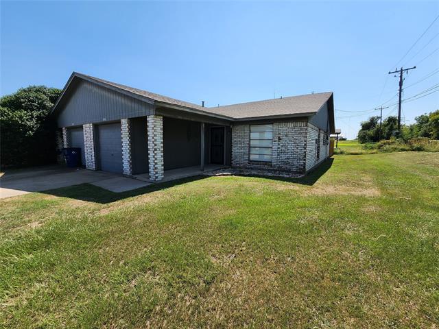 500 Concord Dr in Joshua, TX - Building Photo - Building Photo