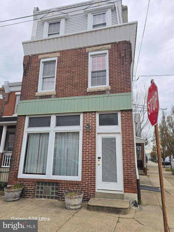 4501 Edgemont St in Philadelphia, PA - Building Photo - Building Photo
