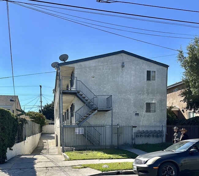 3120 W 71st St in Los Angeles, CA - Building Photo - Building Photo