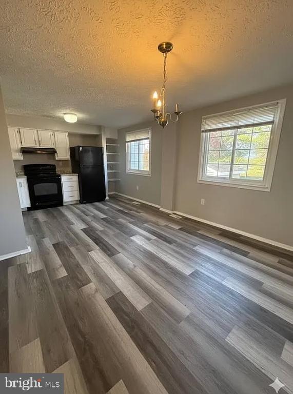 property at 7004 Hames Ct