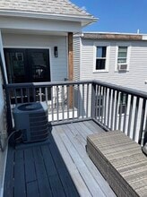 258 Everett St, Unit #3 in Boston, MA - Building Photo - Building Photo