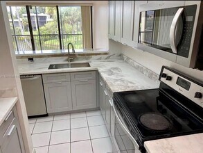 2941 SW 87th Ave, Unit #406 in Davie, FL - Building Photo - Building Photo