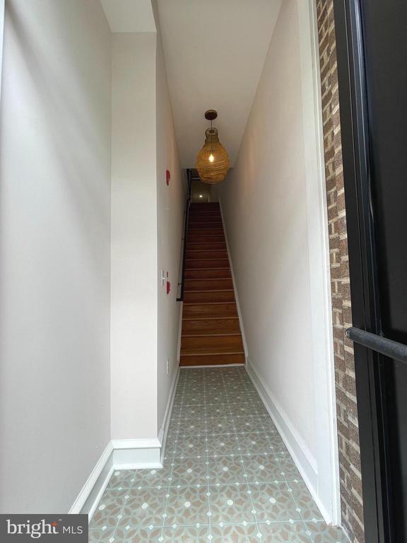 7103 Emlen St in Philadelphia, PA - Building Photo - Building Photo