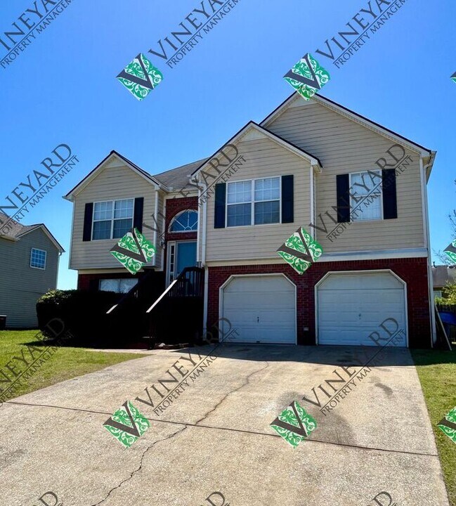3828 Merryweather Trail in Austell, GA - Building Photo