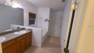 10752 Clover Walk Dr in Orlando, FL - Building Photo - Building Photo