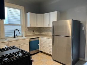 7927 S Burnham Ave in Chicago, IL - Building Photo - Building Photo