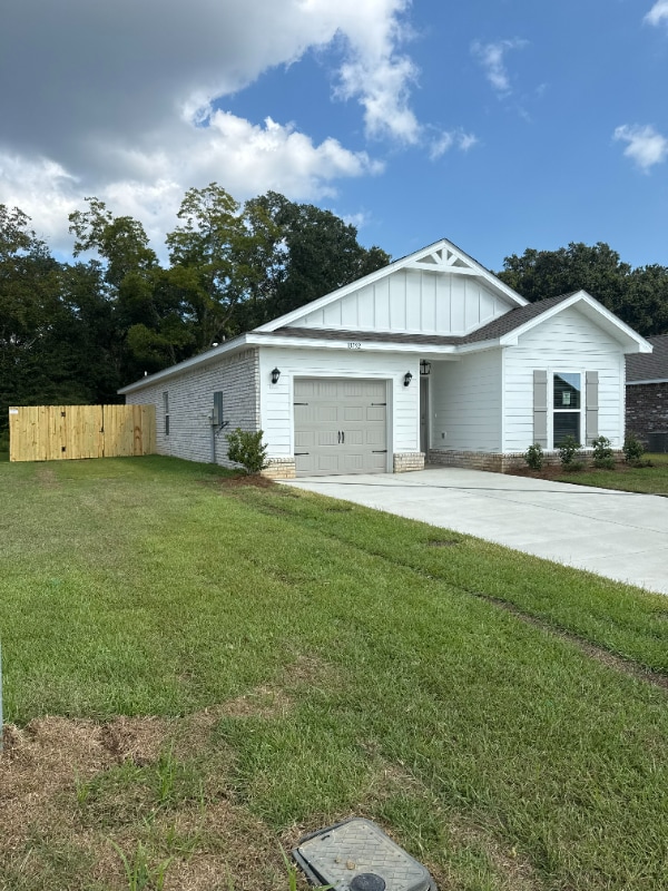 property at 13792 Shea Cir