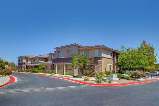 property at 720 Peachy Canyon Cir