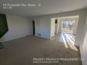 69 Pleasant Hill Rd in Harrisonburg, VA - Building Photo - Building Photo