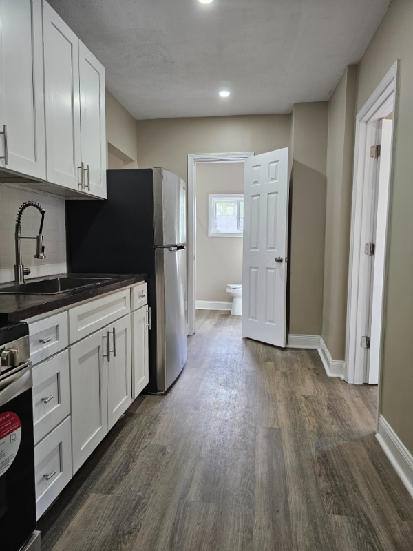 233 W Madison St in Rochester, PA - Building Photo - Building Photo