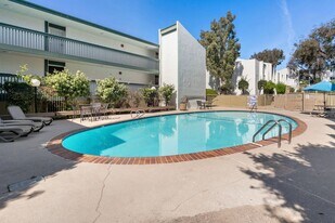 4064 Huerfano Ave in San Diego, CA - Building Photo