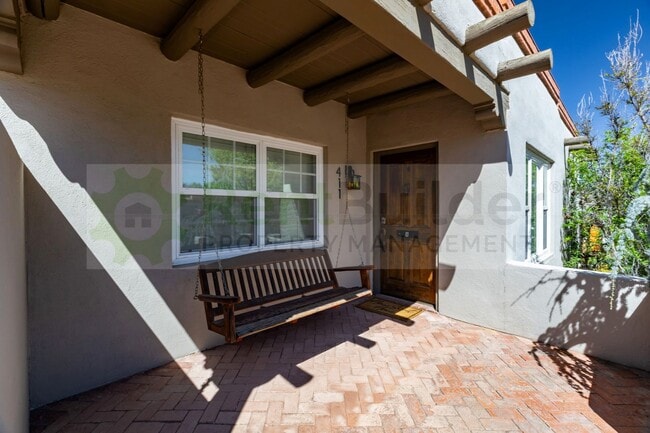 411 Wellesley Dr SE in Albuquerque, NM - Building Photo - Building Photo