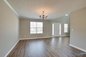 105 Vandenberg Ln in Harvest, AL - Building Photo - Building Photo