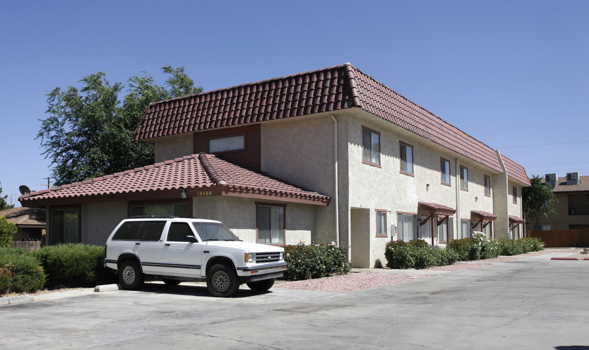 Tokay Terrace in Victorville, CA - Building Photo