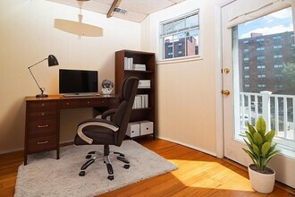 21 Edison Green, Unit 2 in Boston, MA - Building Photo - Building Photo