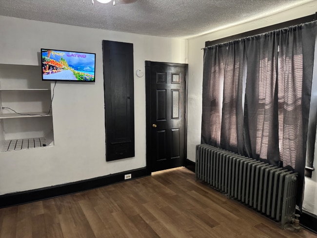 property at 1031 Marion St