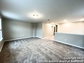 4955 Usaa Blvd in San Antonio, TX - Building Photo - Building Photo