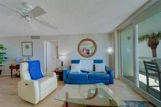 17900 Gulf Blvd, Unit 1B in Redington Shores, FL - Building Photo - Building Photo