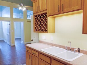 Redmen - Residential in Bloomington, IN - Foto de edificio - Building Photo