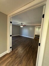2722 E 20th St in Signal Hill, CA - Building Photo - Building Photo