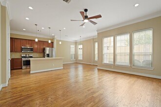 2615 Cheshire Oaks Dr in Houston, TX - Building Photo - Building Photo