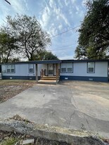 1214 La Vega St in Waco, TX - Building Photo