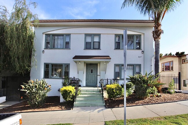 2627 C St in San Diego, CA - Building Photo - Interior Photo