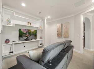 3036 Princeton Ln in Palm Beach Gardens, FL - Building Photo - Building Photo
