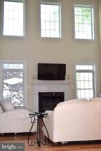 6808 Old Chesterbrook Rd in McLean, VA - Building Photo - Building Photo