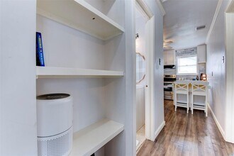 1211 Cabell St in Houston, TX - Building Photo - Building Photo