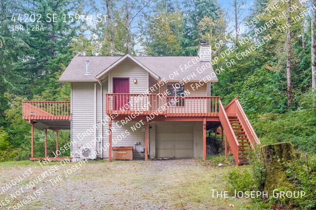 property at 44202 SE 159th St
