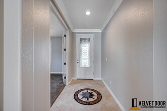 853 Middle Valley St in Henderson, NV - Building Photo - Building Photo