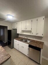 224 China Doll Dr in Tallahassee, FL - Building Photo - Building Photo
