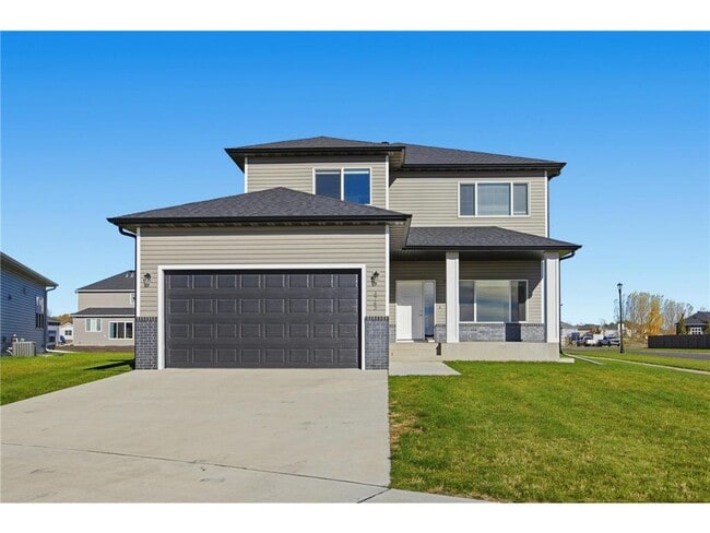 property at 4743 32nd St S