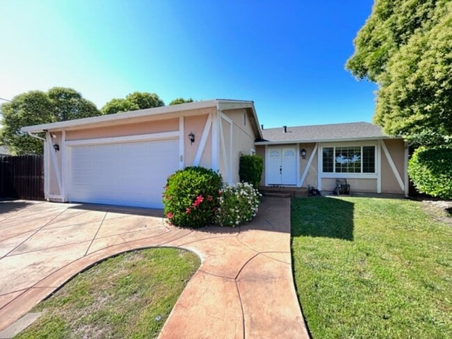 26 Yale Ct in San Ramon, CA - Foto de edificio - Building Photo
