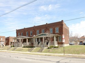 1462-1468 N 4th St in Columbus, OH - Building Photo