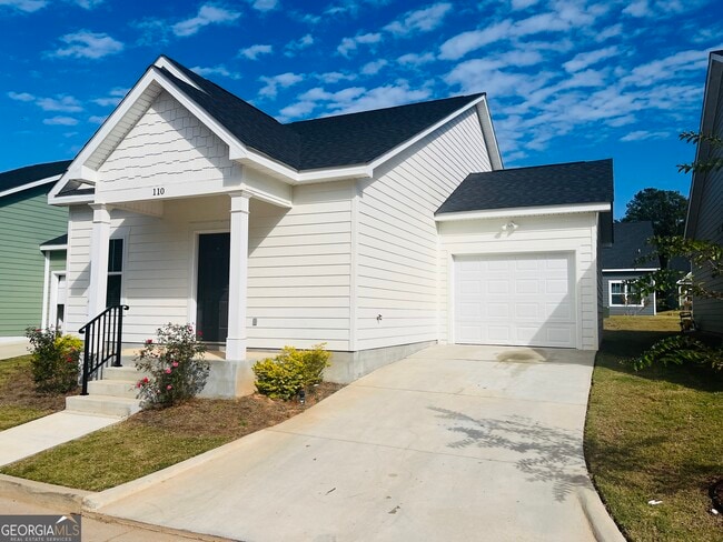 110 Lenox Cir in Lagrange, GA - Building Photo - Building Photo