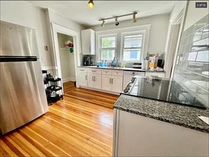20 Sunset Rd in Somerville, MA - Building Photo - Building Photo