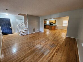 27 Braxton Dr in Aylett, VA - Foto de edificio - Building Photo