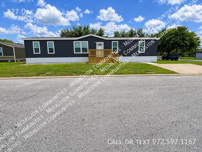 127 Oak Run