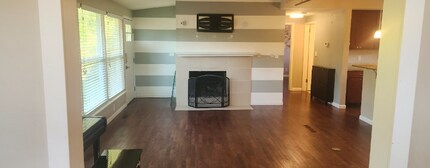 1203 SW 144th St in Burien, WA - Foto de edificio - Building Photo