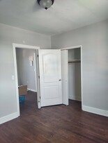 468 4th Ave, Unit Third Floor in Elizabeth, NJ - Building Photo