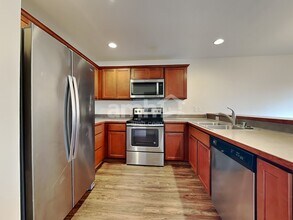 20113 47th Ave Ct E in Spanaway, WA - Building Photo - Building Photo